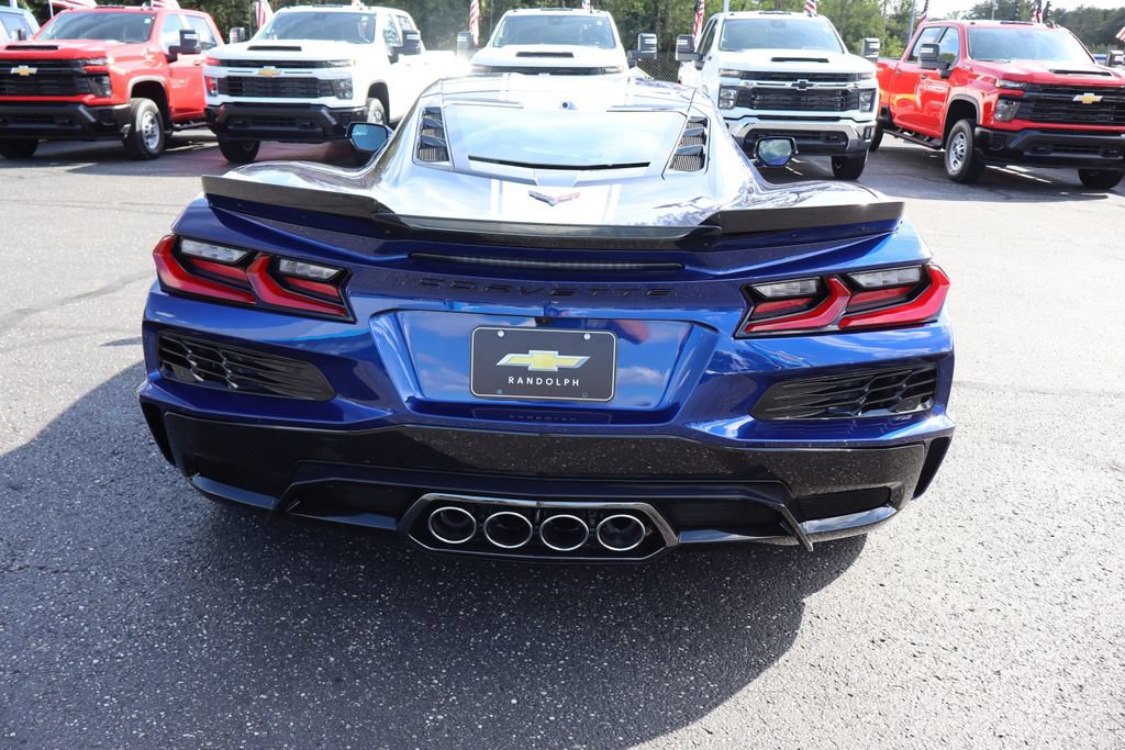 New 2027 Chevrolet Corvette Grand Sport w/ Z52 Sport Performance Package RWD image 40