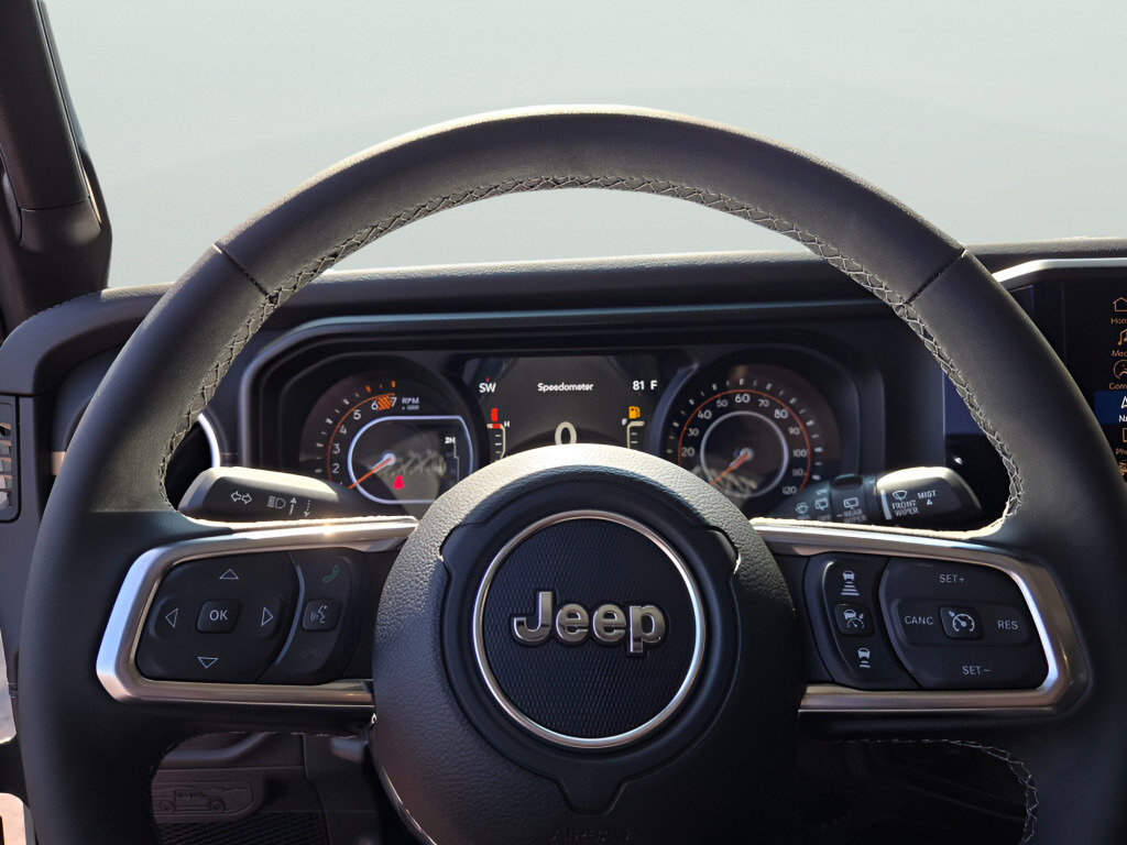 New 2026 Jeep Wrangler Unlimited Sahara AWD/4WD image 34