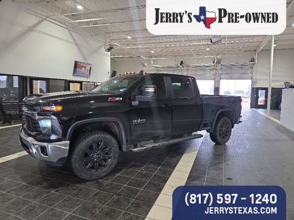 Used 2024 Chevrolet Silverado 2500 LT w/ Texas Edition AWD/4WD image 1