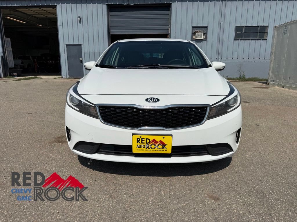 Used 2017 Kia Forte LX FWD image 2