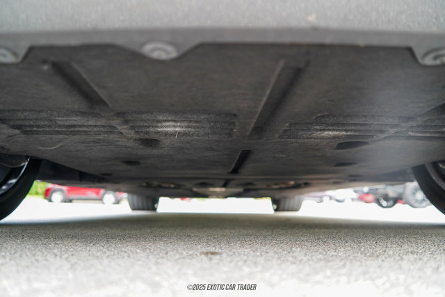 Used 2022 Bentley Flying Spur Plug-In Hybrid image 96