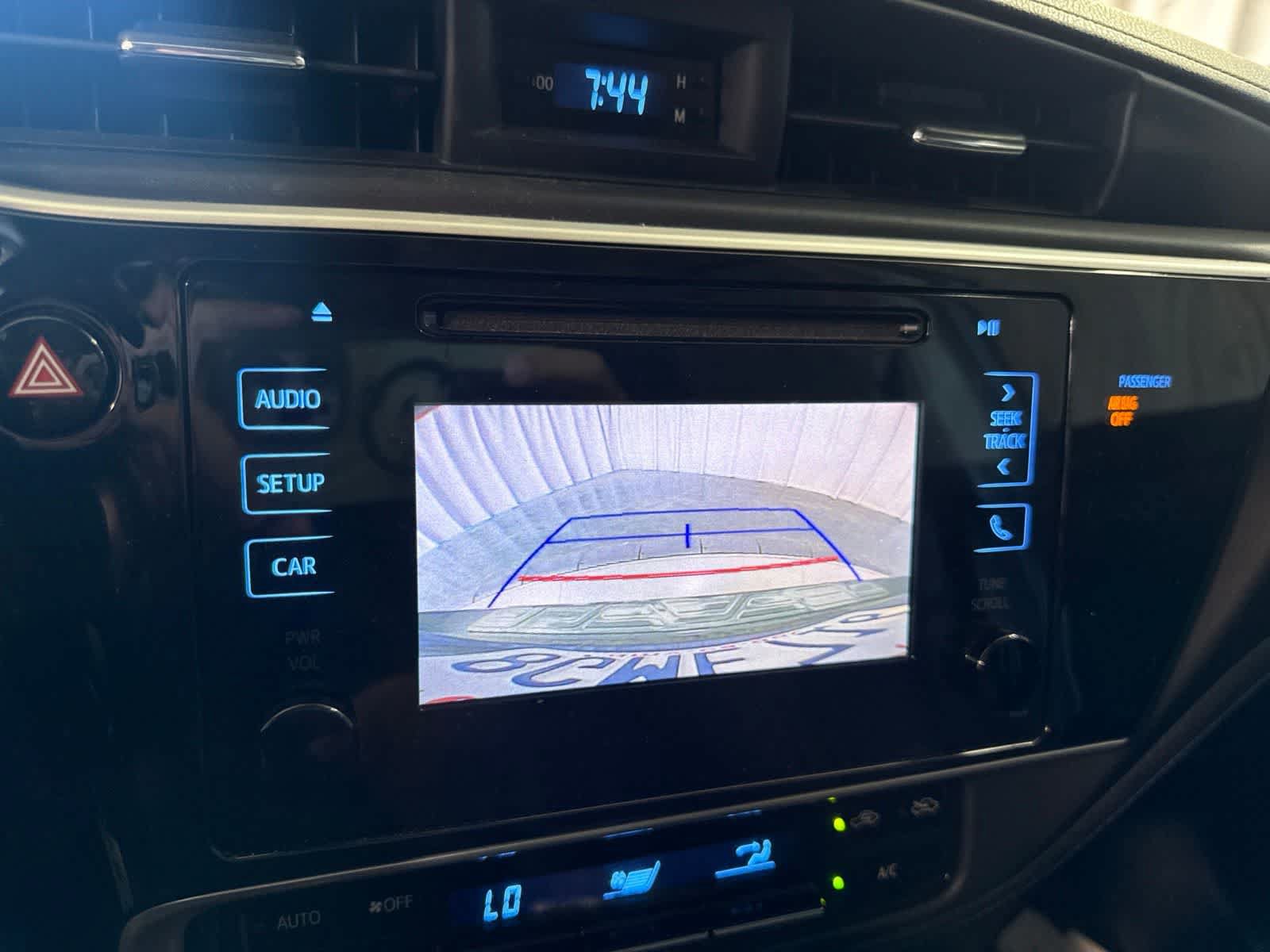 Used 2019 Toyota Corolla SE FWD image 27