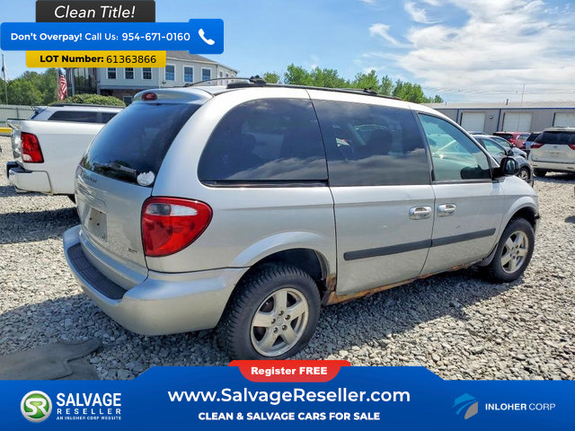 Used 2006 Dodge Caravan SXT w/ Popular Equipment Group I FWD image 4