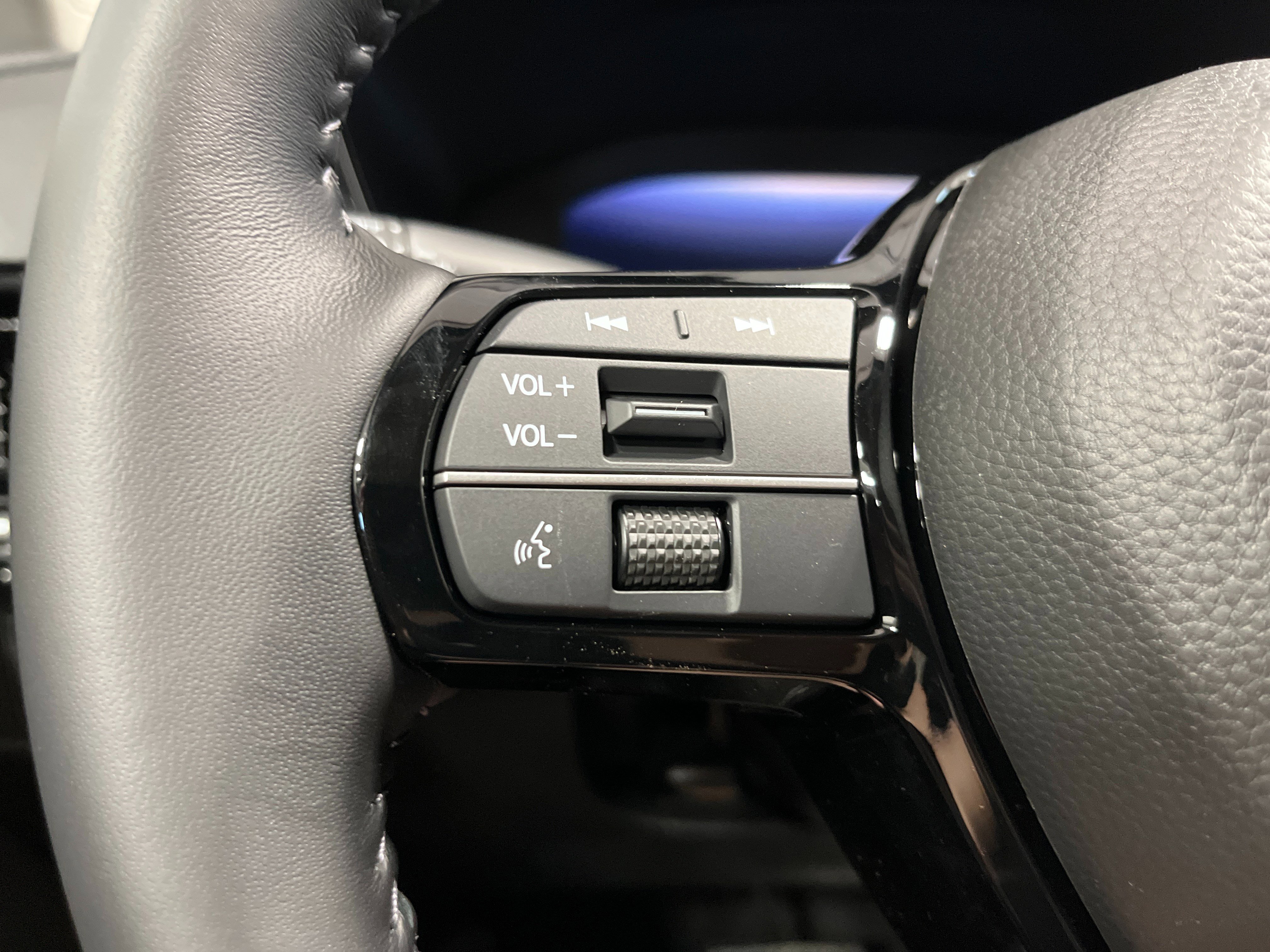 New 2026 Honda CR-V EX-L image 17