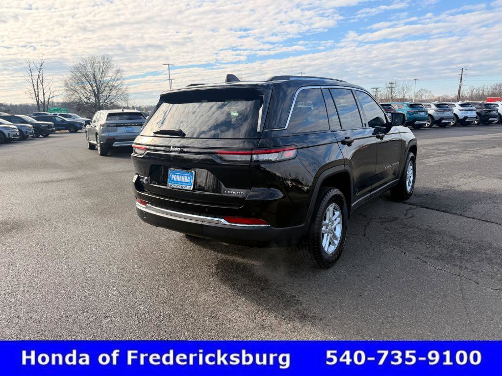 Used 2023 Jeep Grand Cherokee Laredo image 6