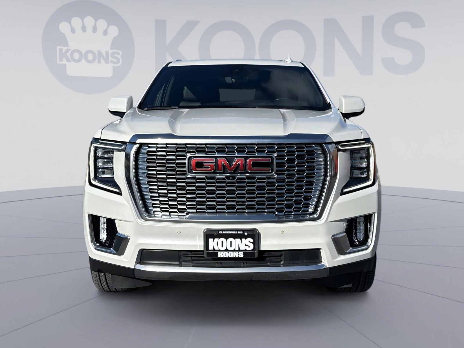 Used 2022 GMC Yukon Denali w/ Denali Premium Package image 10