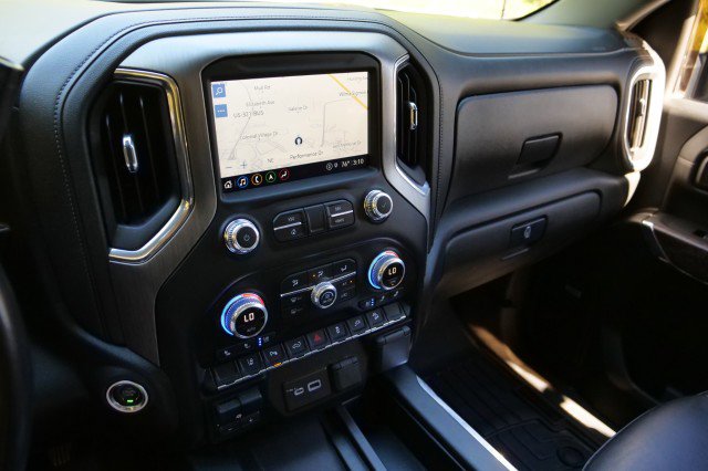 Used 2022 GMC Sierra 2500 Denali image 11
