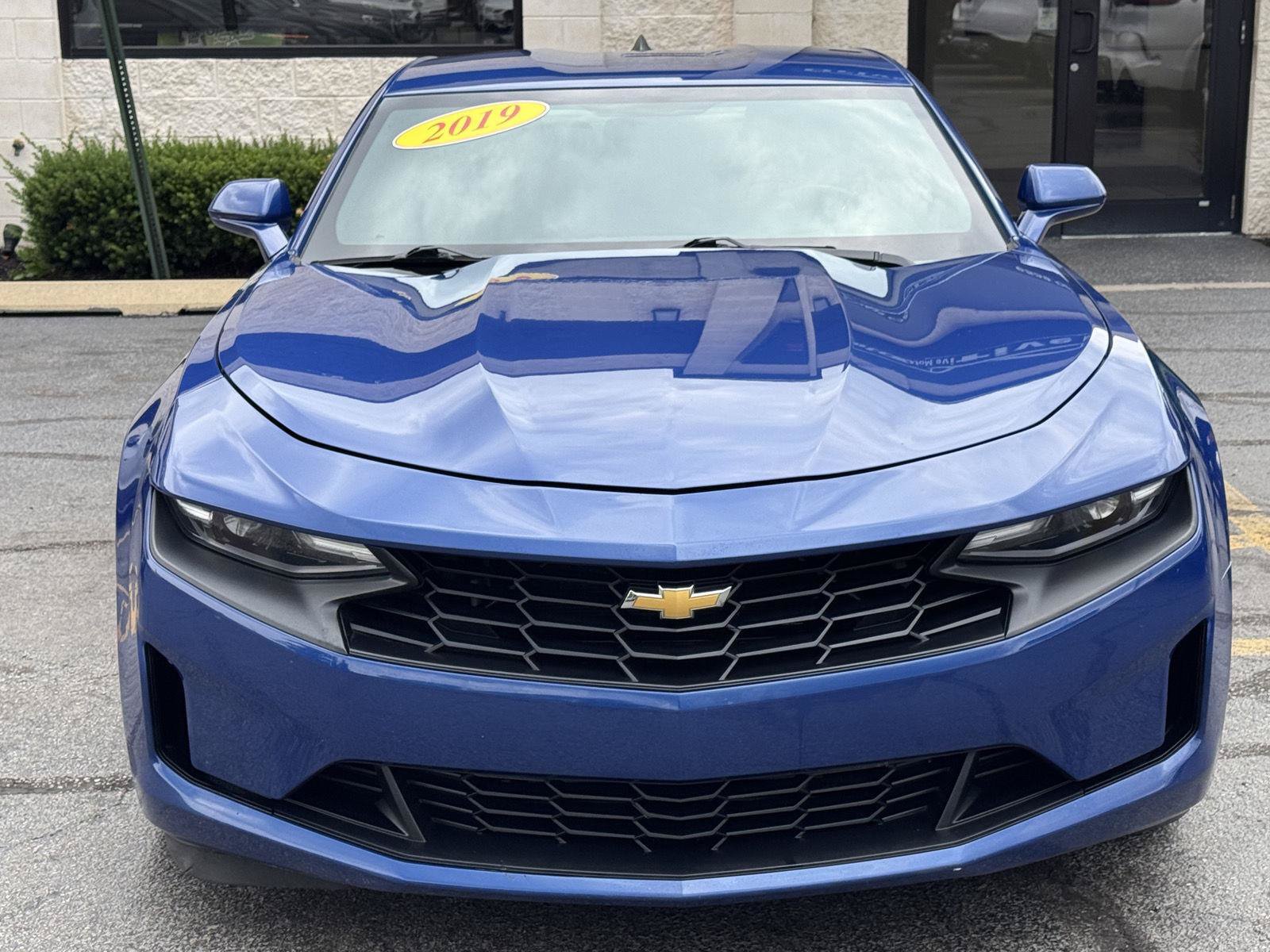 Used 2019 Chevrolet Camaro LT RWD image 14
