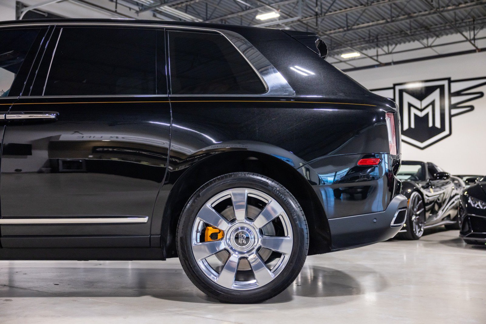Used 2022 Rolls-Royce Cullinan AWD/4WD image 9