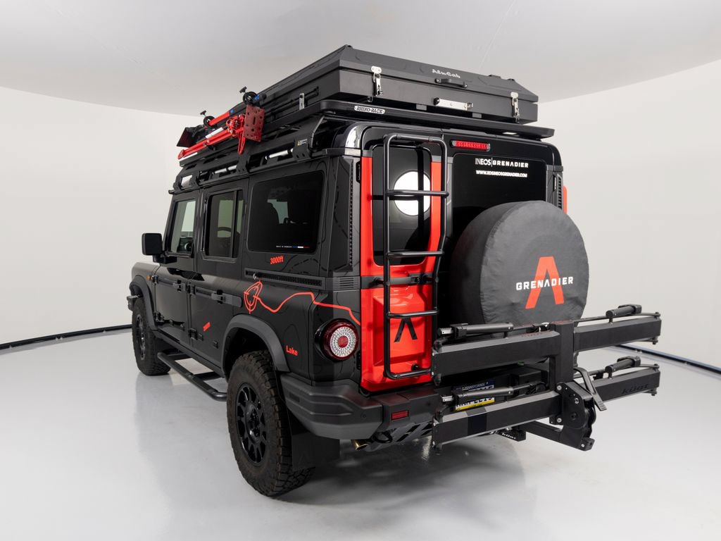Used 2024 INEOS Grenadier Station Wagon AWD/4WD image 11
