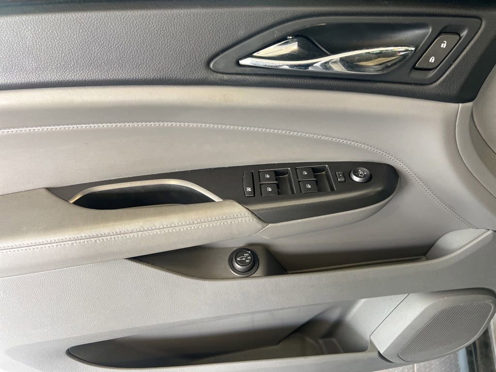 Used 2012 Cadillac SRX Luxury FWD image 9