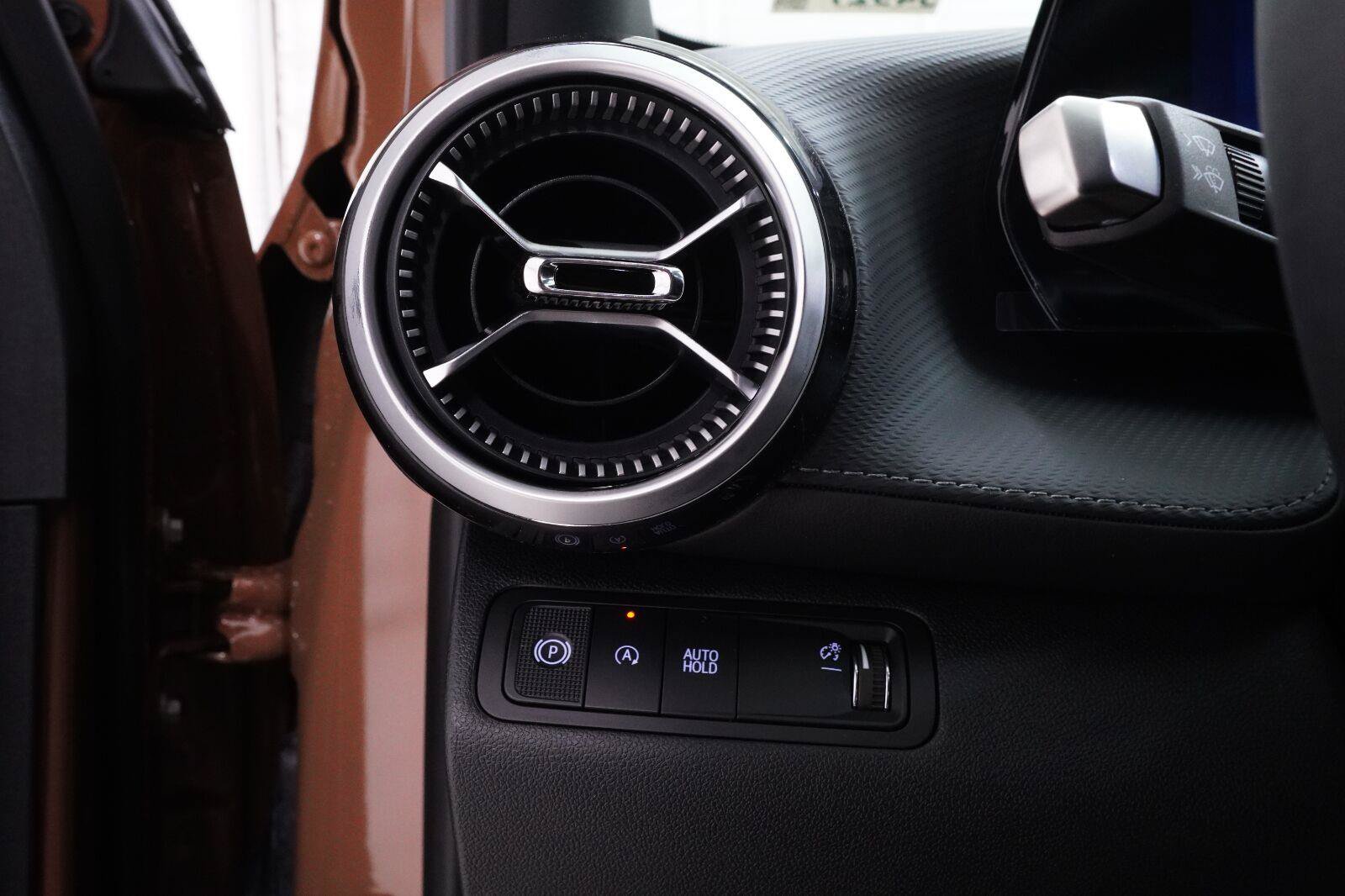 New 2027 Chevrolet Equinox LT w/ Safety and Technology Package FWD image 14