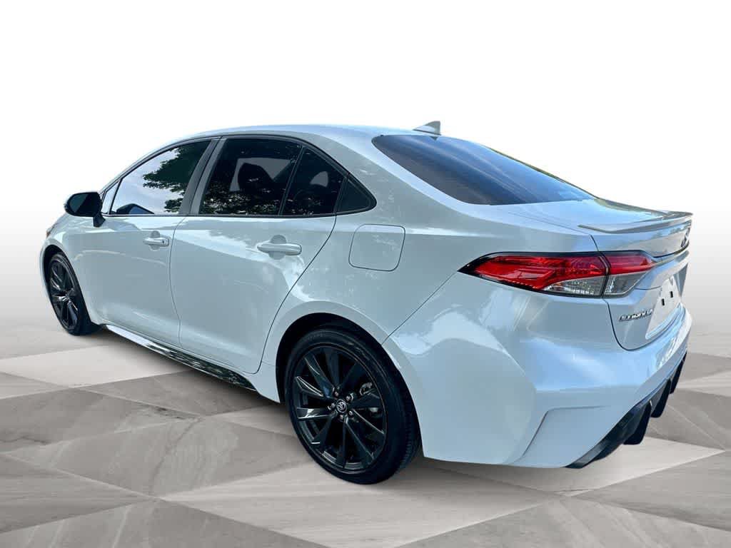 Used 2023 Toyota Corolla SE FWD image 6