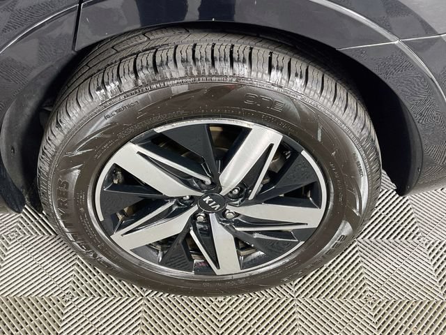 Used 2021 Kia Sorento S w/ Panoramic Sunroof Package FWD image 33