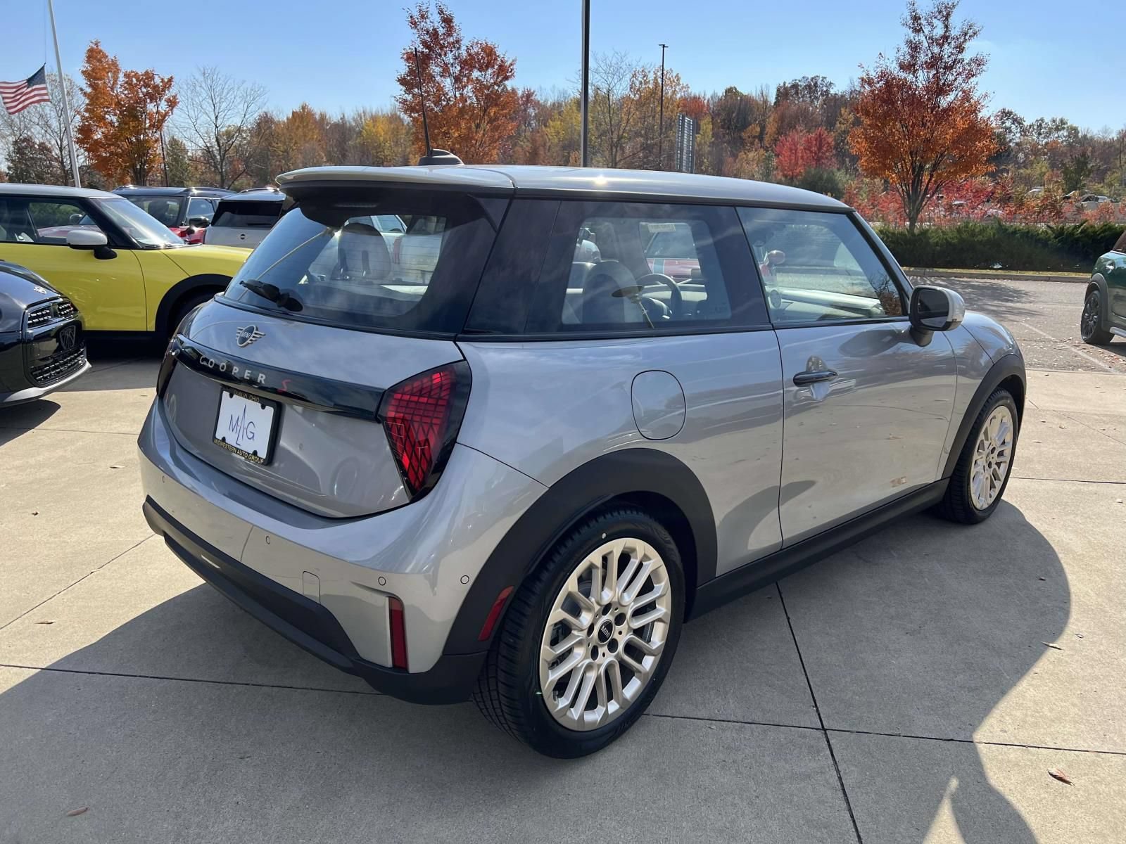 New 2026 MINI Cooper S FWD image 7