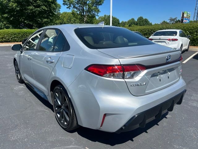 Used 2025 Toyota Corolla SE FWD image 9