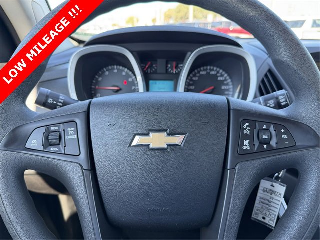 Used 2017 Chevrolet Equinox LS image 23