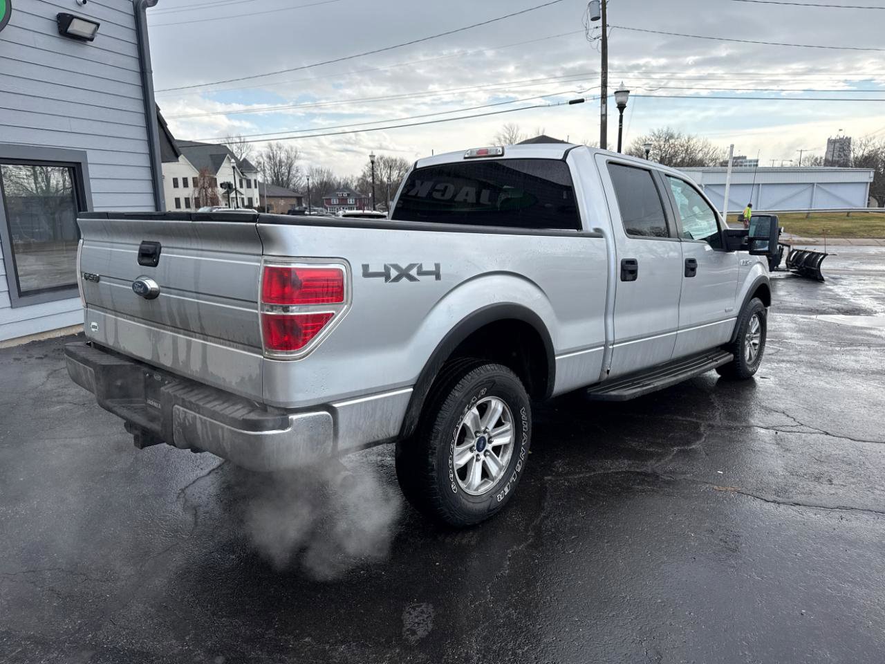 Used 2013 Ford F150 XLT w/ Max Trailer Tow Pkg image 3