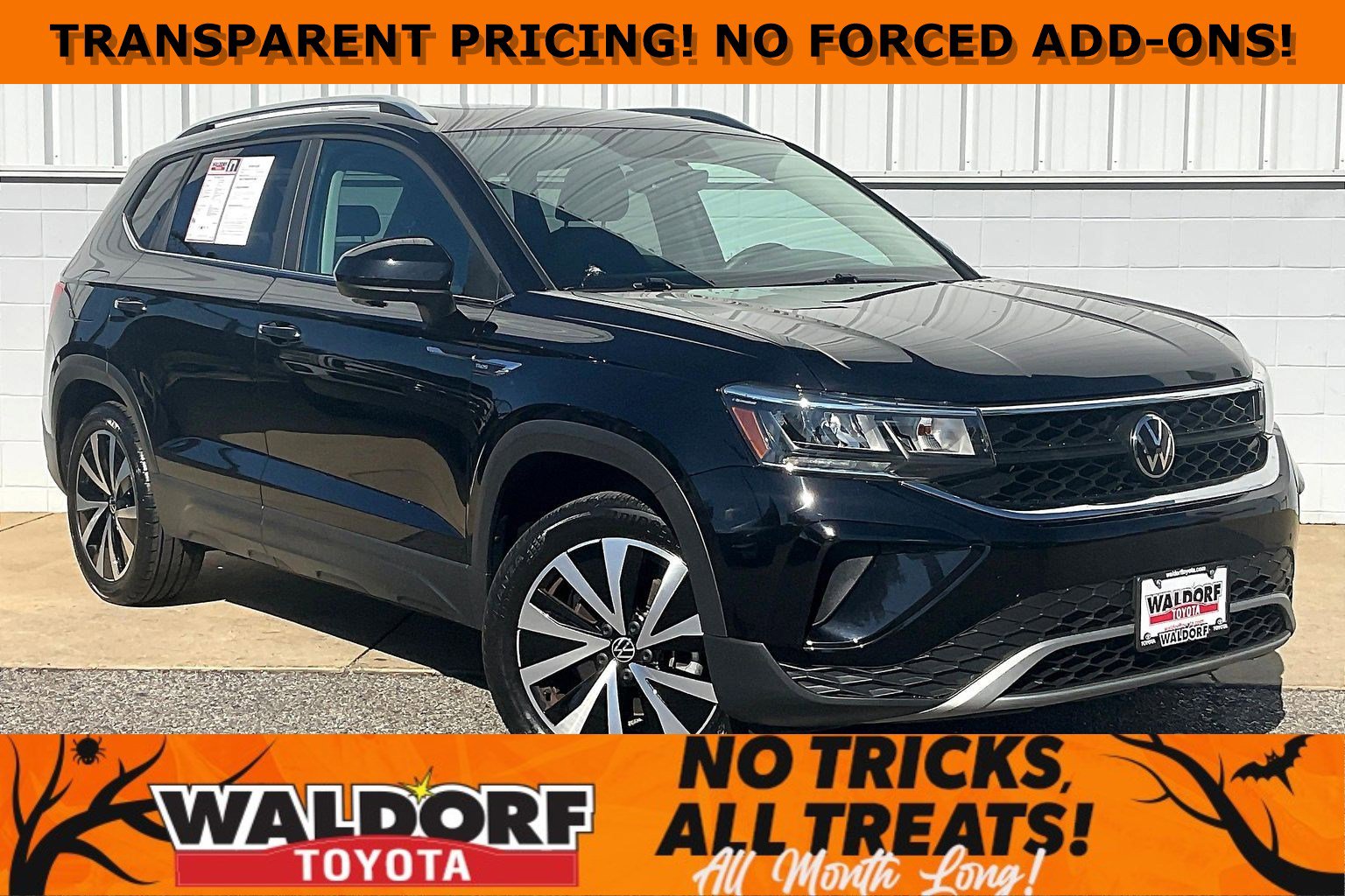 Used 2022 Volkswagen Taos SE w/ Panoramic Sunroof Package