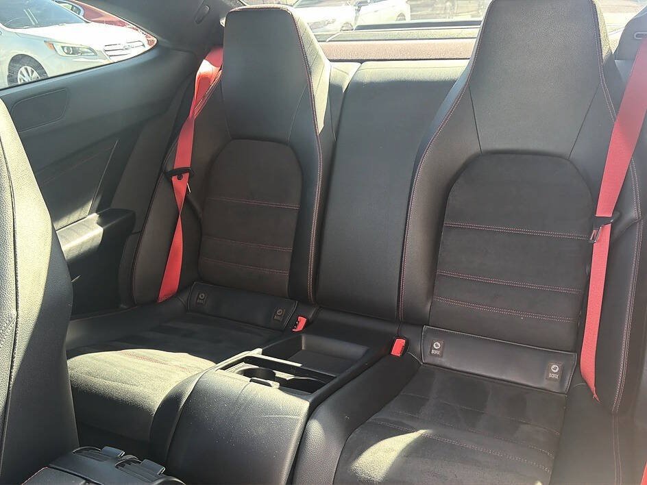 Used 2013 Mercedes-Benz C 250 Coupe image 16