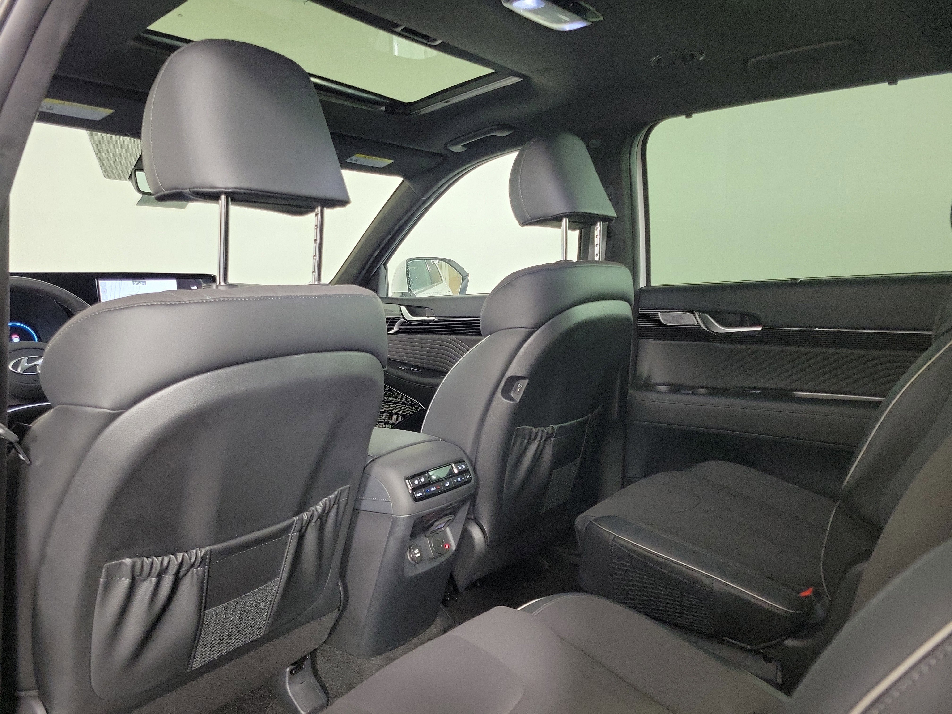 New 2025 Hyundai Palisade Calligraphy image 33
