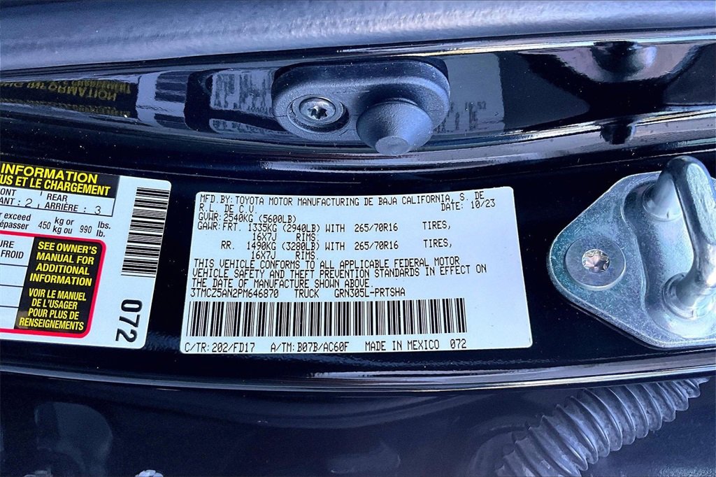 Certified 2023 Toyota Tacoma TRD Off-Road image 20