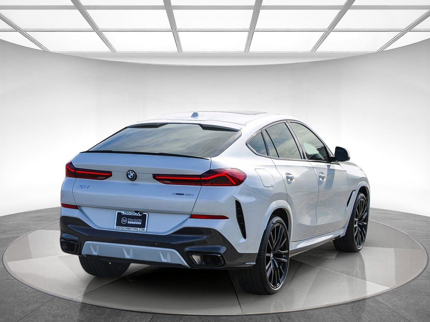 Used 2024 BMW X6 xDrive40i w/ Premium Package image 4