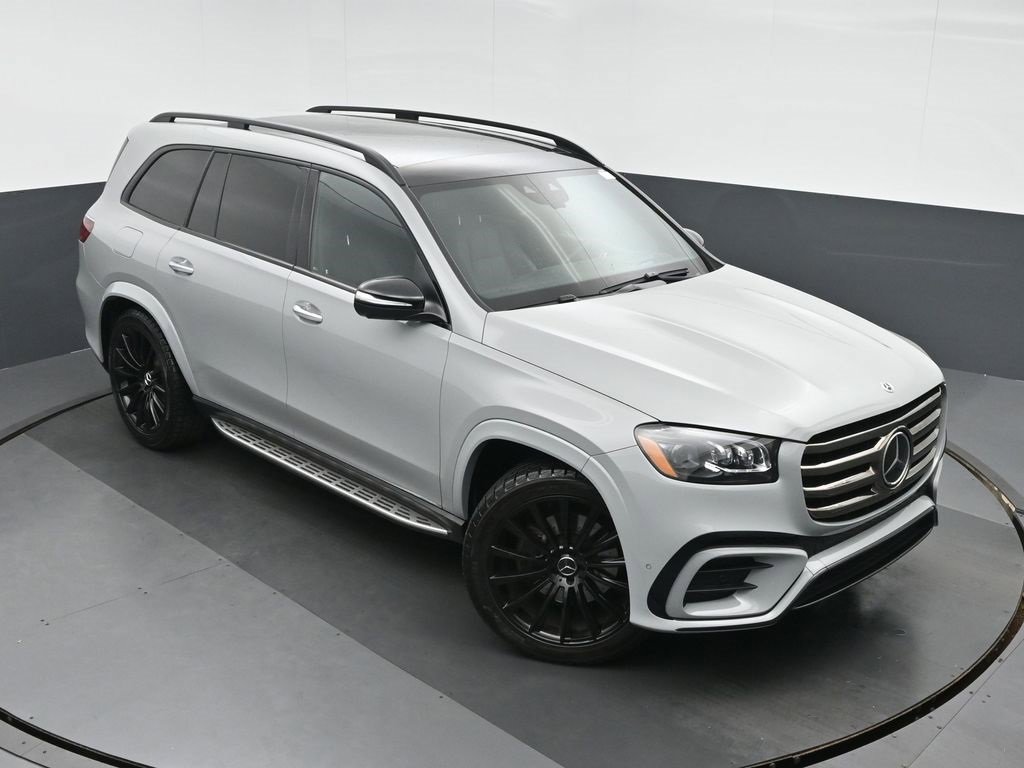 Used 2024 Mercedes-Benz GLS 580 4MATIC image 35