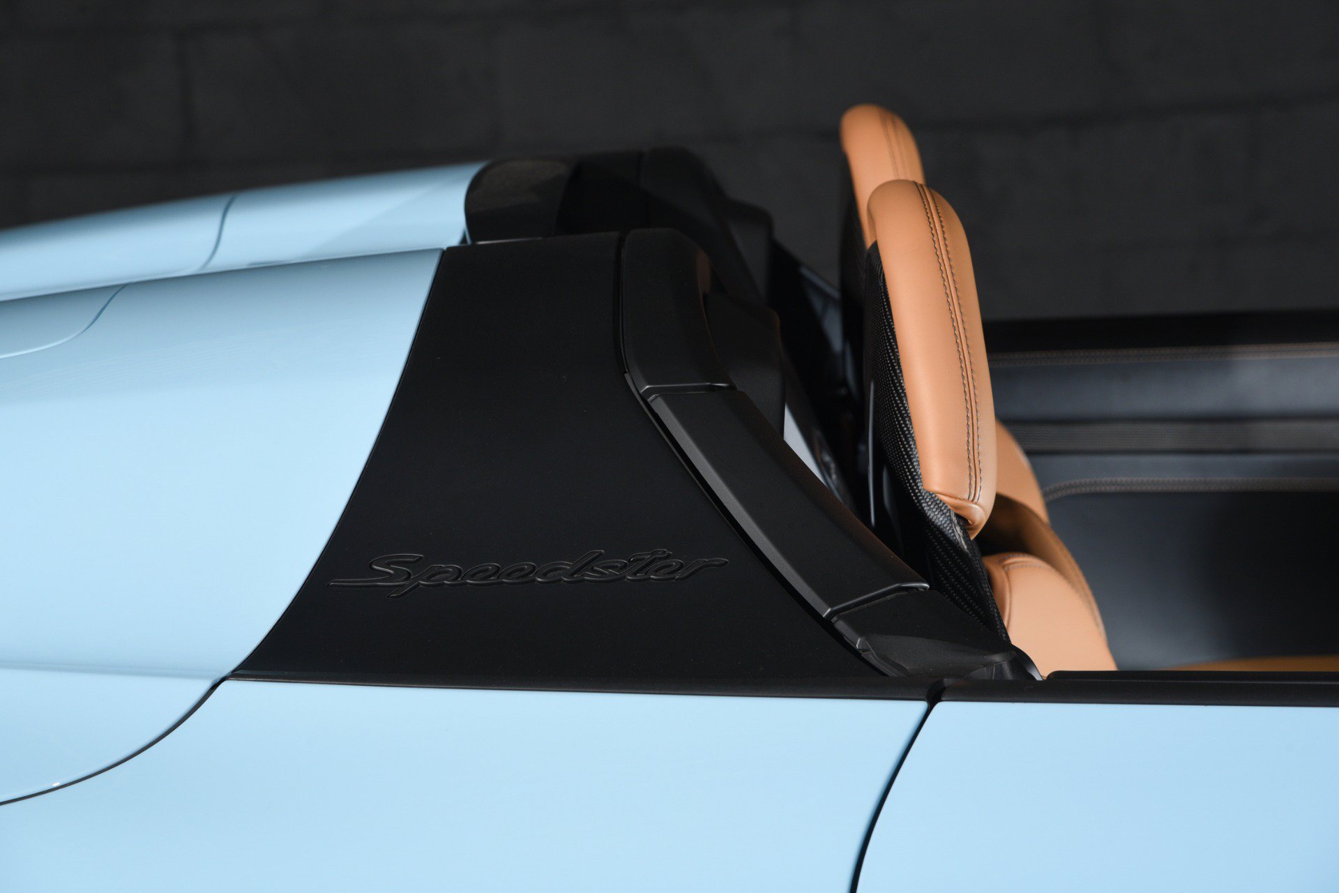 Used 2019 Porsche 911 Speedster RWD image 21