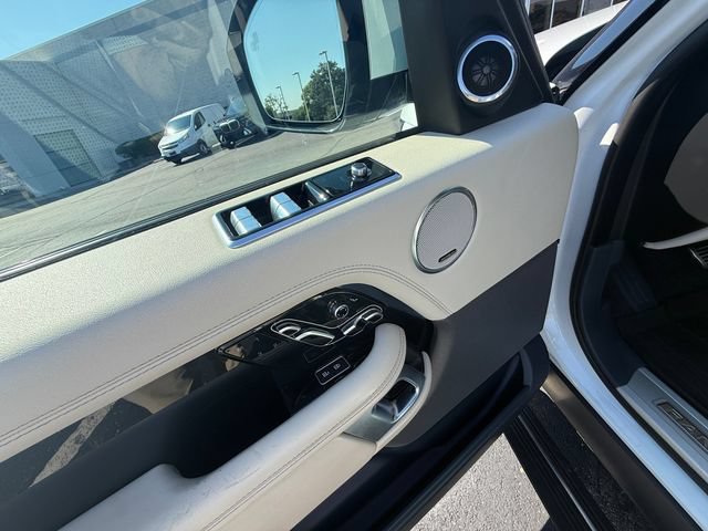 Used 2021 Land Rover Range Rover P525 Westminster Edition LWB AWD/4WD image 15
