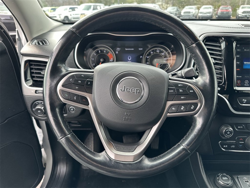 Used 2021 Jeep Cherokee Limited image 11