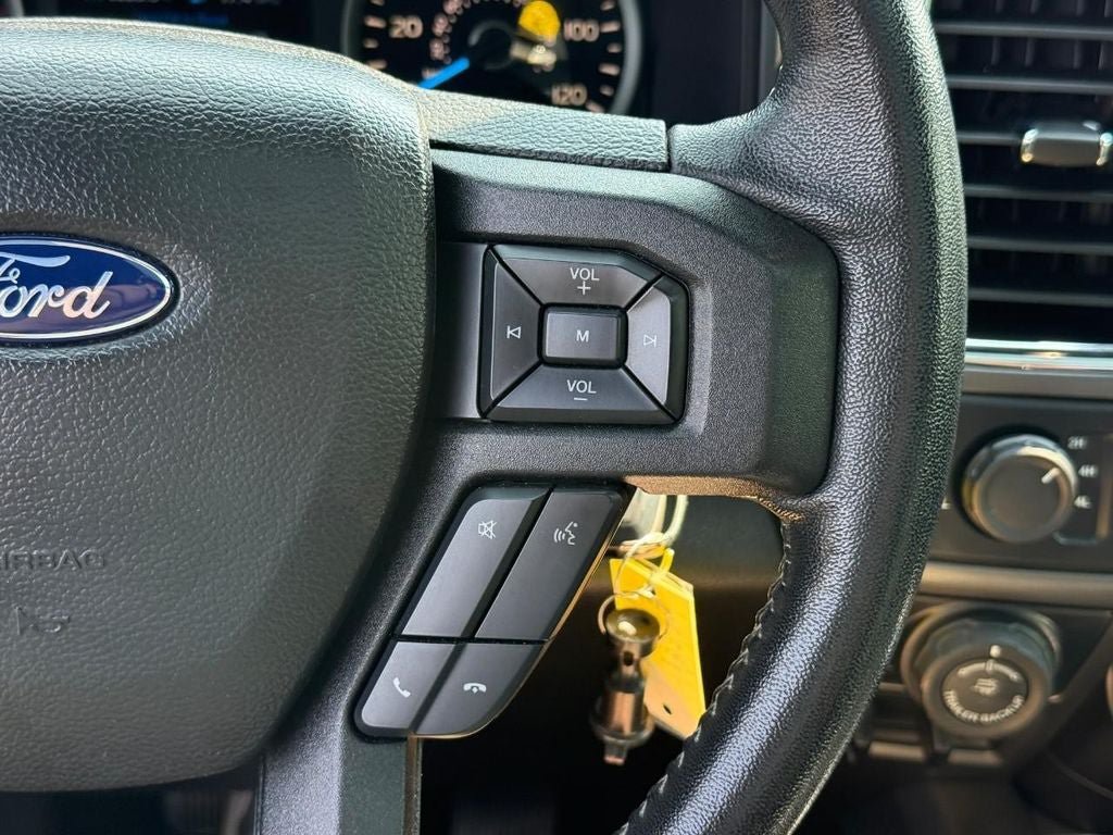 Used 2017 Ford F150 XLT w/ Equipment Group 302A Luxury AWD/4WD image 19