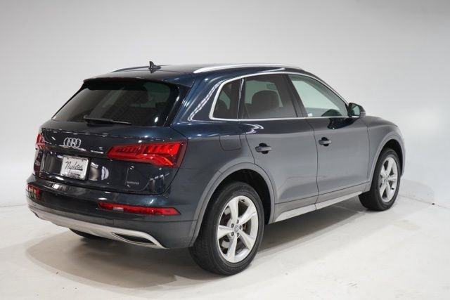 Used 2020 Audi Q5 2.0T Premium w/ Convenience Package image 7