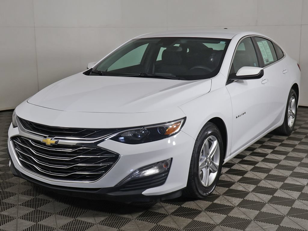 Used 2023 Chevrolet Malibu LS w/ Driver Confidence Package FWD image 6