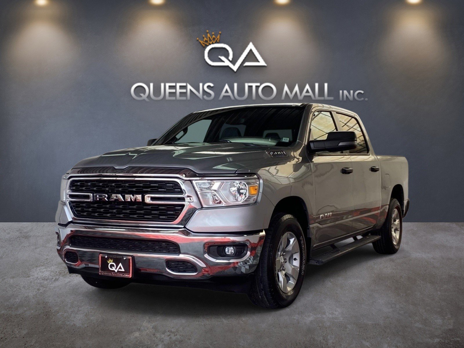 Used 2023 RAM 1500 Big Horn AWD/4WD image 3