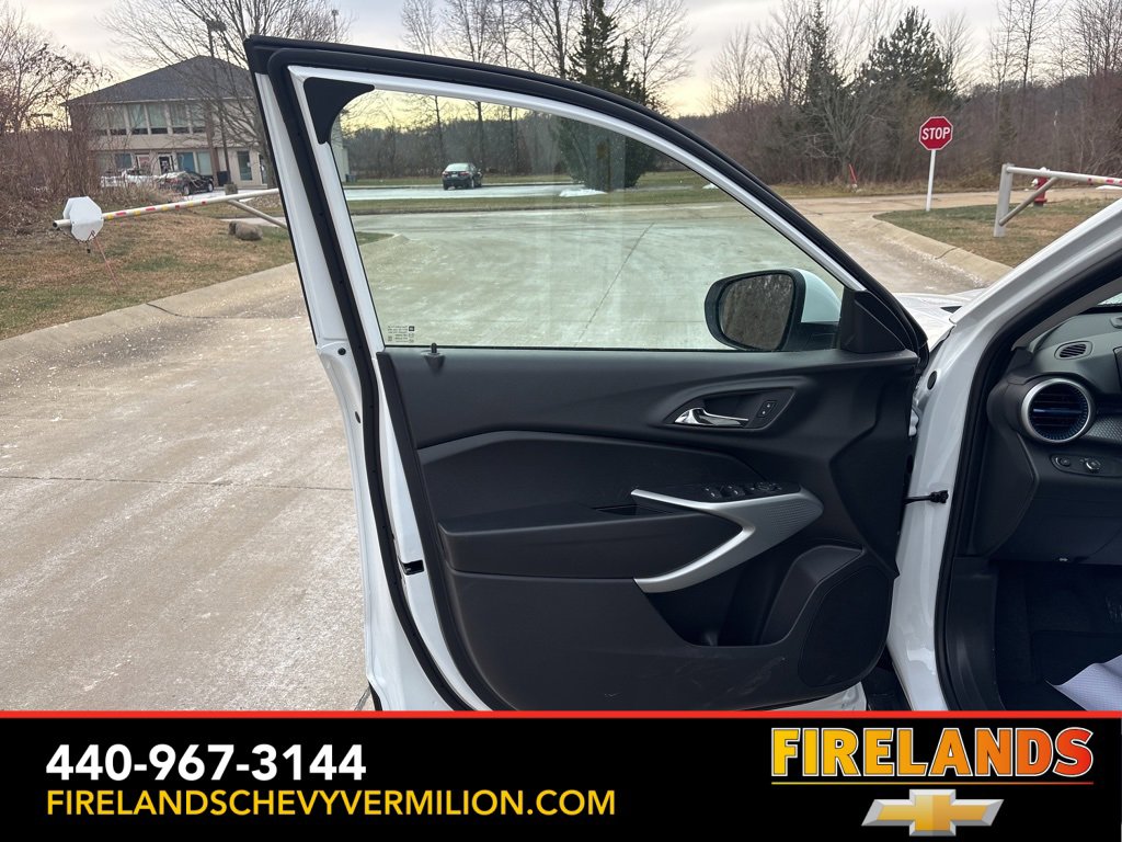 New 2026 Chevrolet Trax LS w/ LS Convenience Package image 13