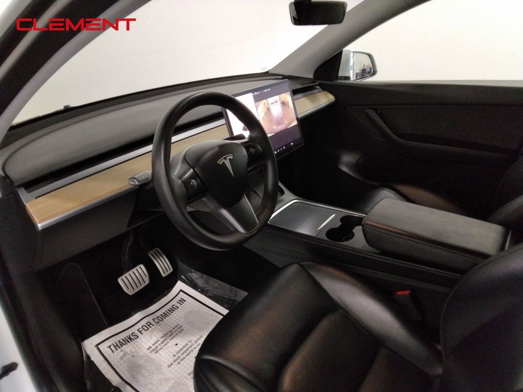 Used 2022 Tesla Model Y Performance image 22