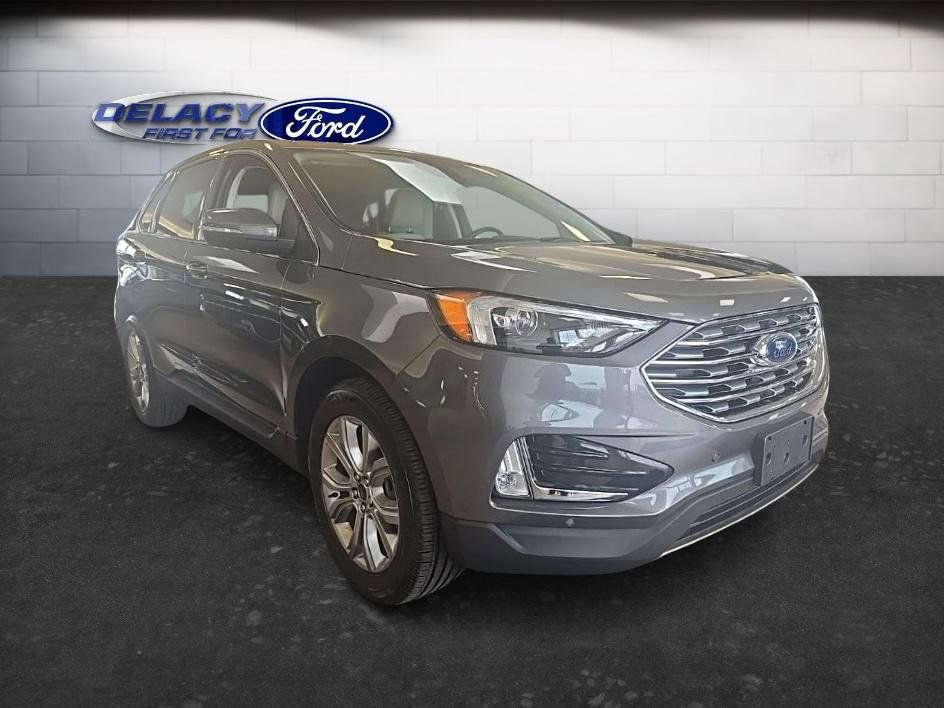 Used 2023 Ford Edge Titanium image 8