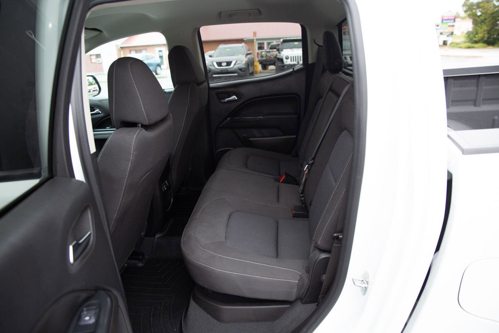 Certified 2022 Chevrolet Colorado LT w/ LT Convenience Package image 21