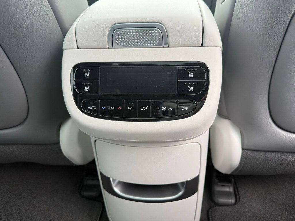 Certified 2026 Hyundai Ioniq 9 Limited image 19