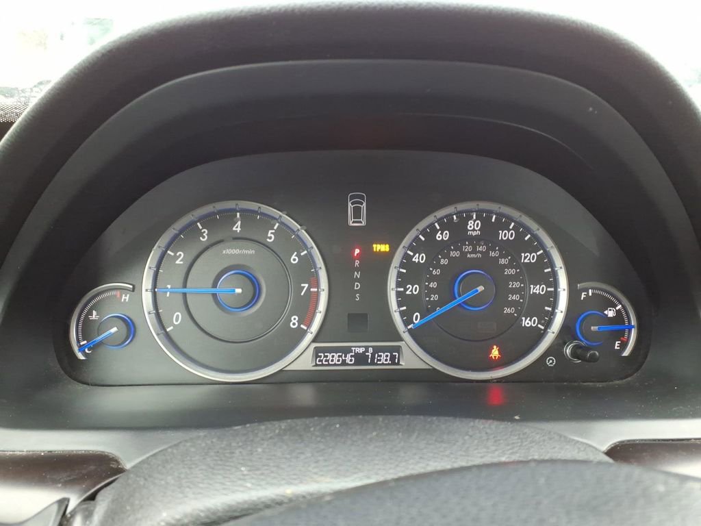 Used 2014 Honda Crosstour EX-L image 17