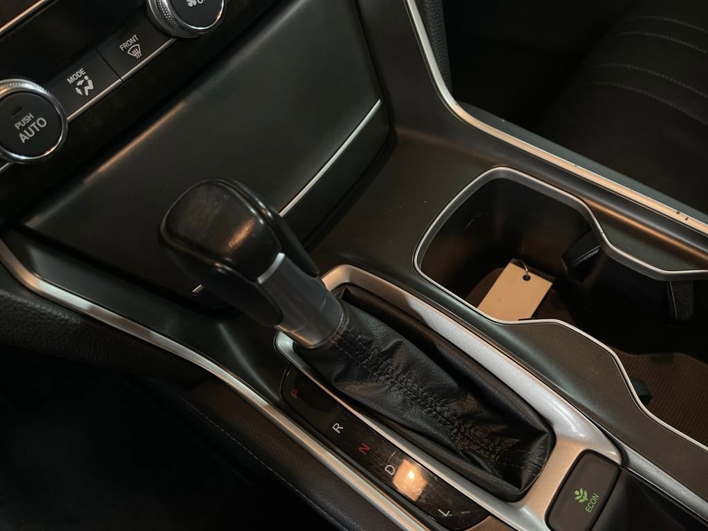 Used 2018 Honda Accord EX-L image 23