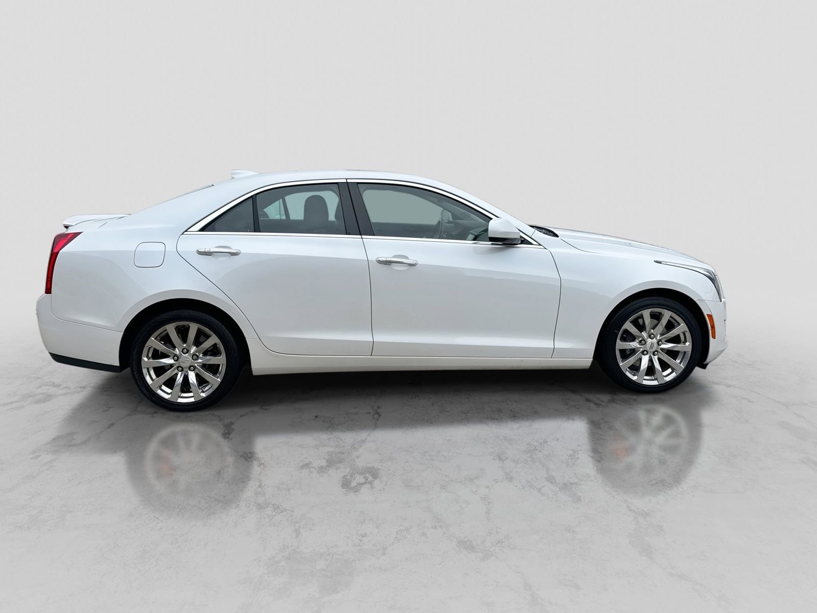 Used 2018 Cadillac ATS 2.0T AWD Sedan w/ Sky and Shine Package image 9