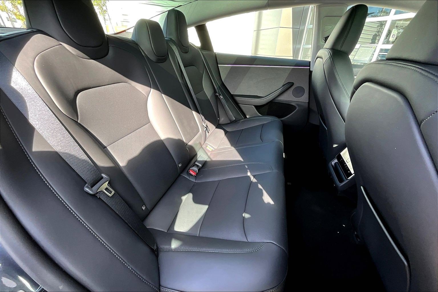 Used 2025 Tesla Model 3 Long Range image 26