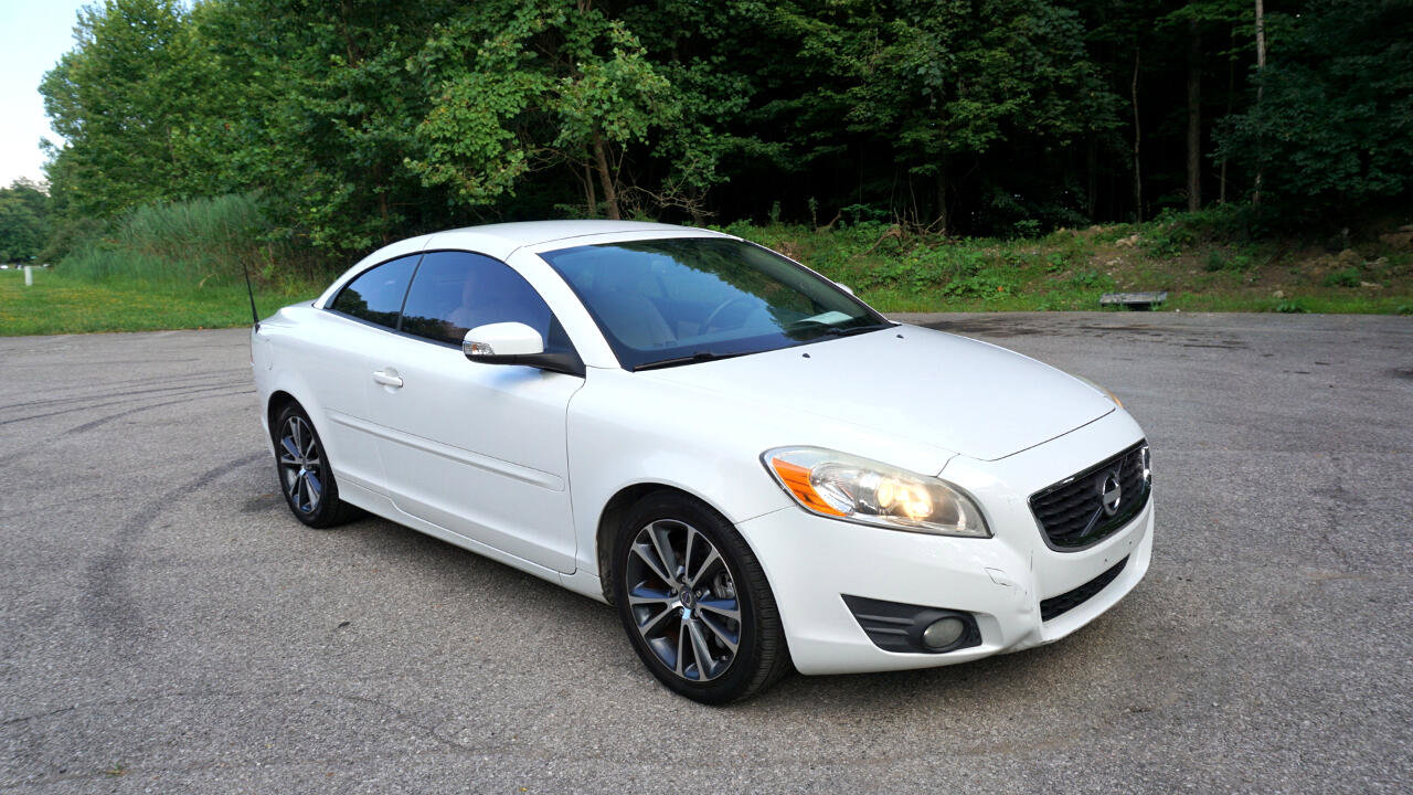 Used 2011 Volvo C70 T5 image 26