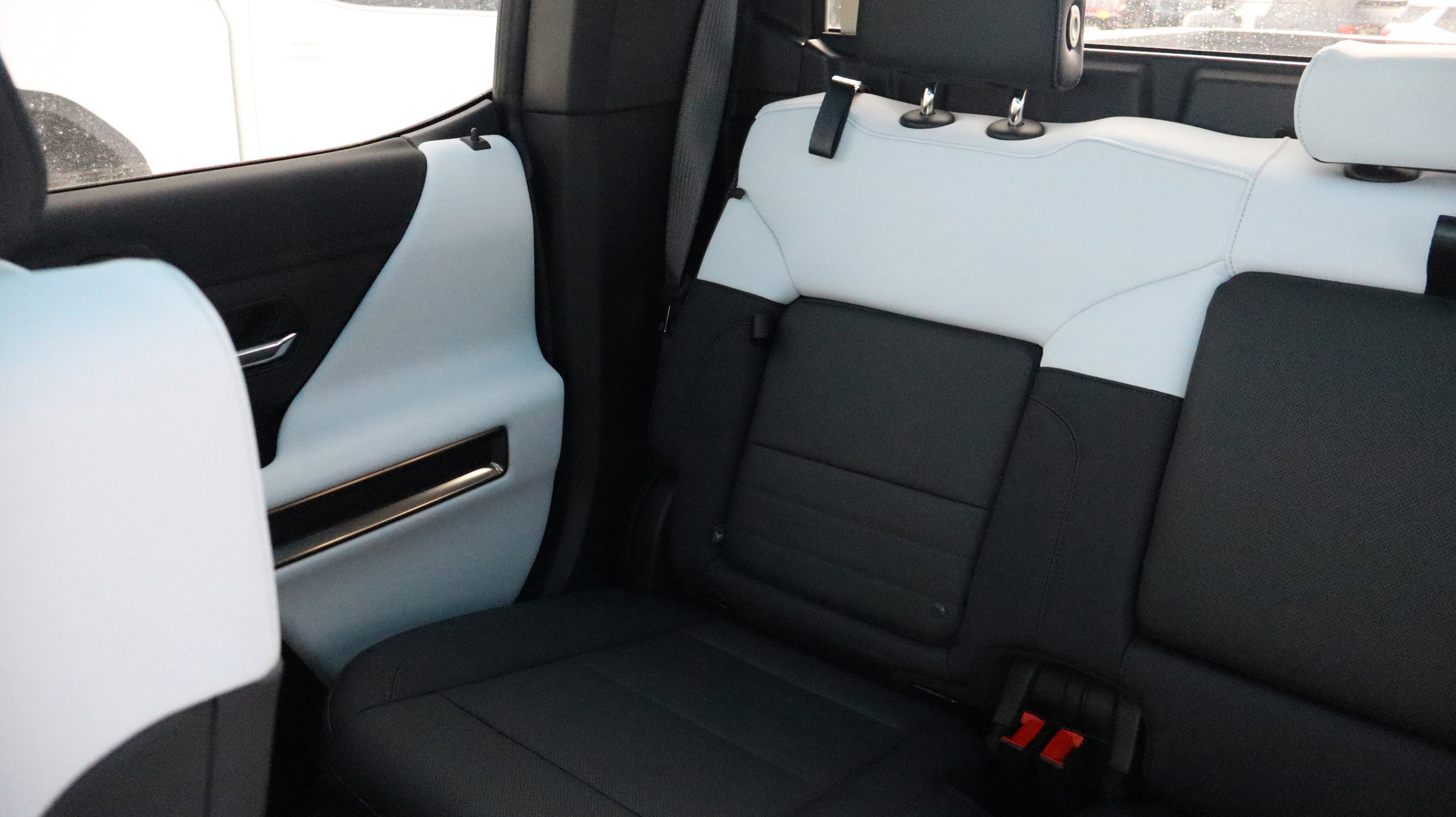 New 2025 GMC Hummer EV 3X w/ LPO, Dark Essentials Package image 13