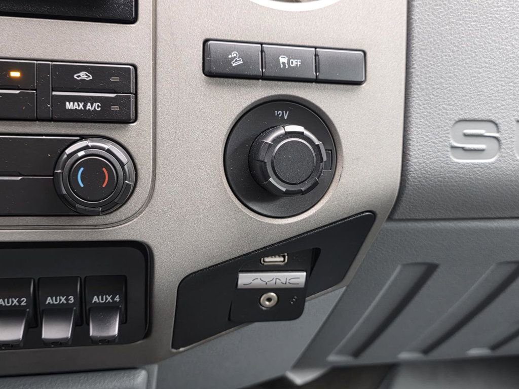 Used 2016 Ford F250 XLT w/ XLT Premium Package image 18