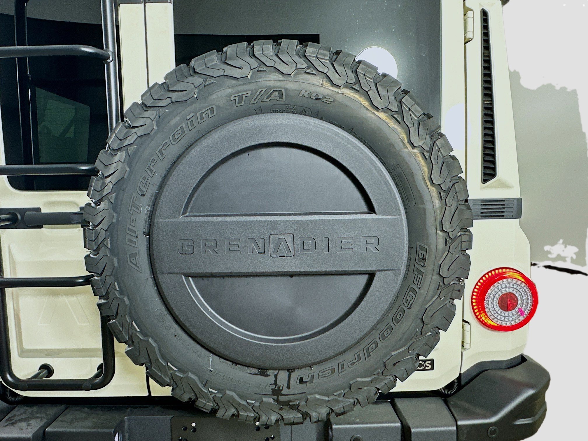 New 2025 INEOS Grenadier Fieldmaster Edition image 41