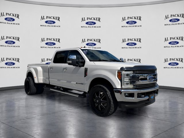 Used 2019 Ford F350 Lariat w/ Lariat Ultimate Package AWD/4WD image 8