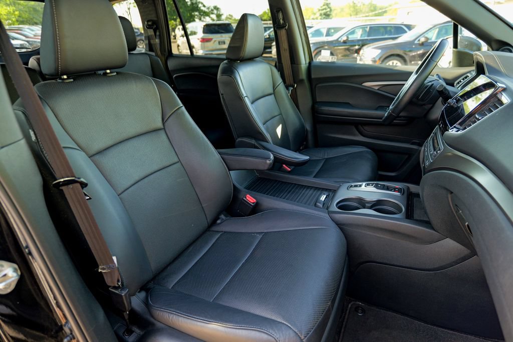 Used 2023 Honda Passport EX-L image 36